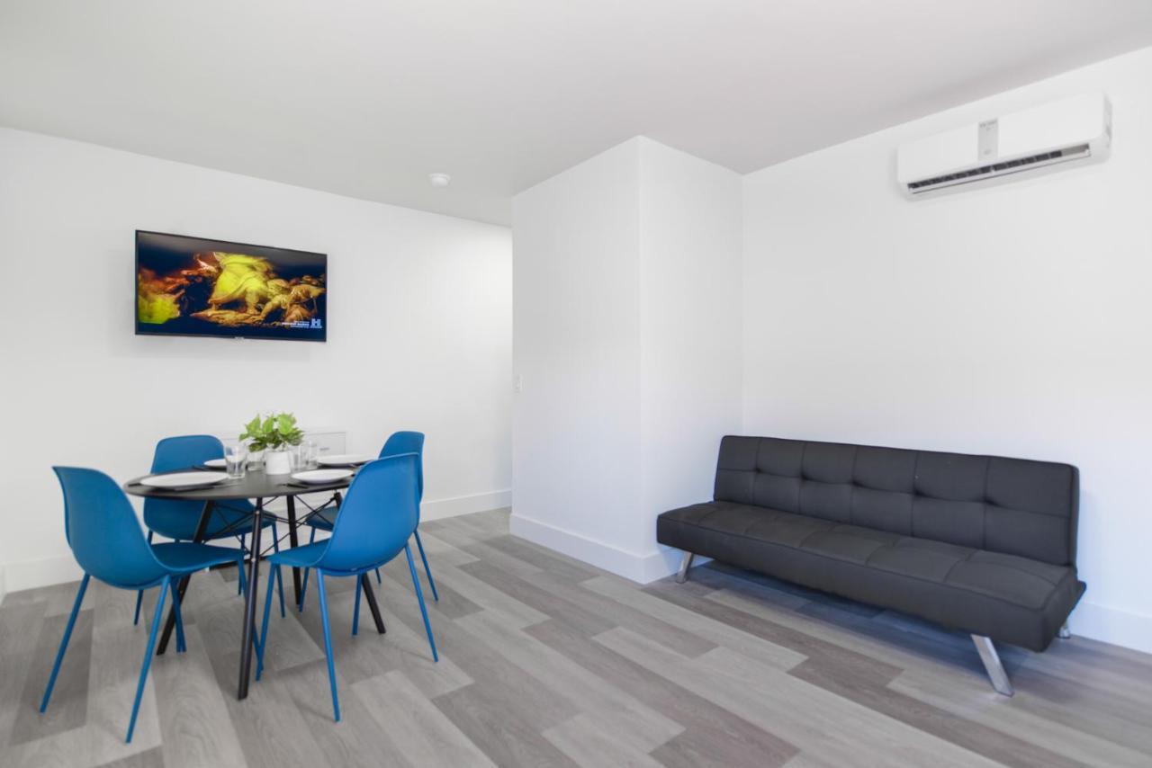 Apartment Peaceful By The With Parking - M25 Hollywood
